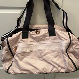 Lululemon Duffel Bag- Weekend Warrior